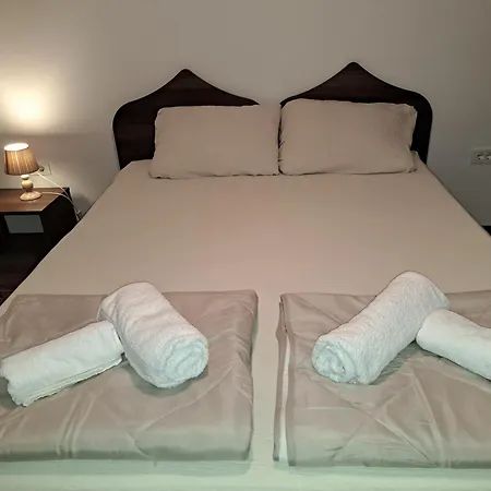 Appartement Lakisic House - Free Parking