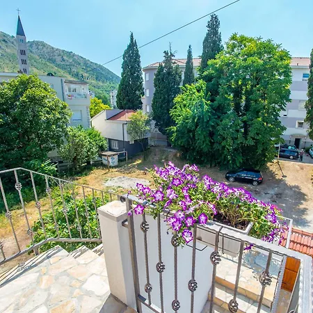Lakisic House - Free Parking Appartement